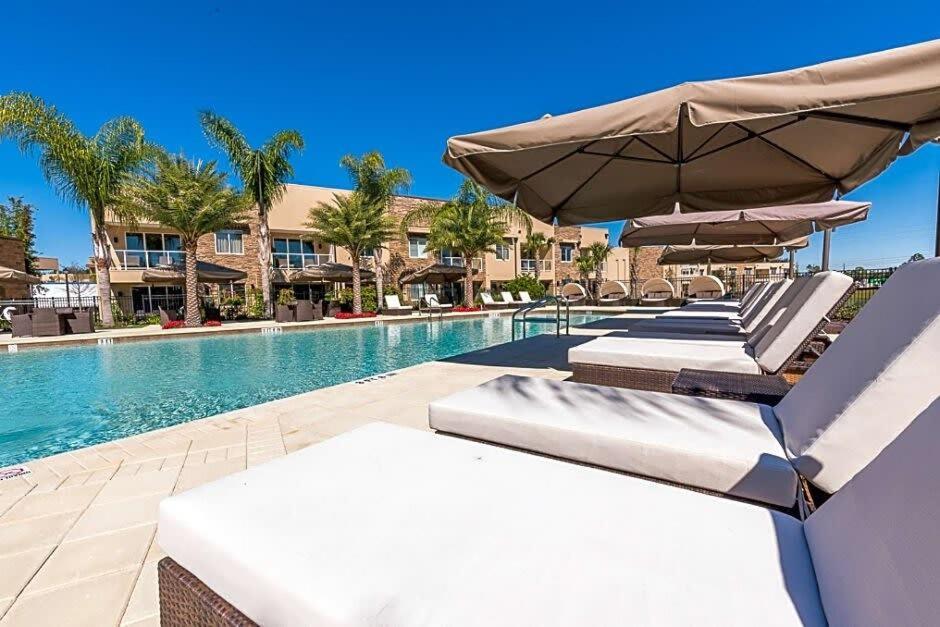 אורלנדו Stunning 4 Bd Close To Disney @ Magic Village 3247 מראה חיצוני תמונה